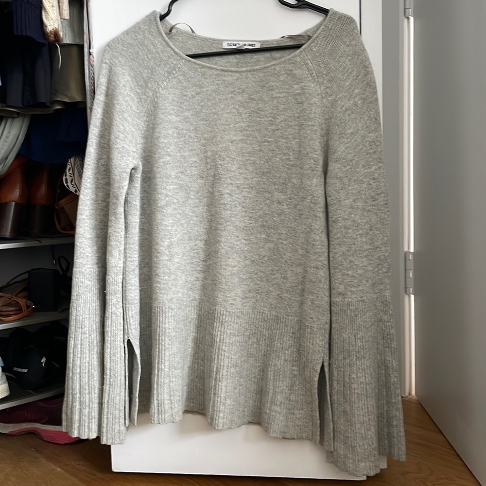 Elizabeth and James oversized light grey sweater Small